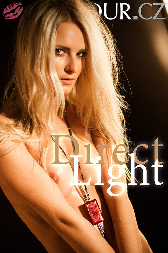Nicol / 32 / Direct Light